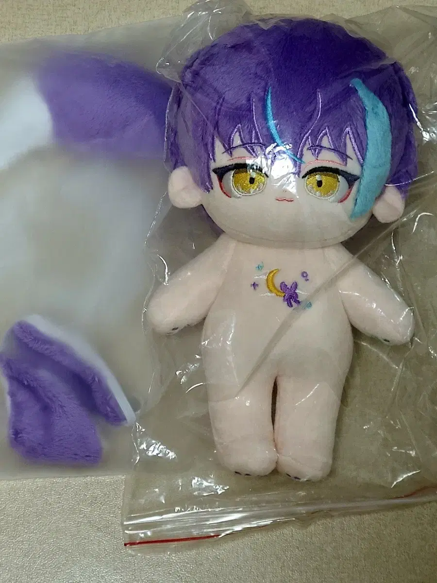 thumbnail-0